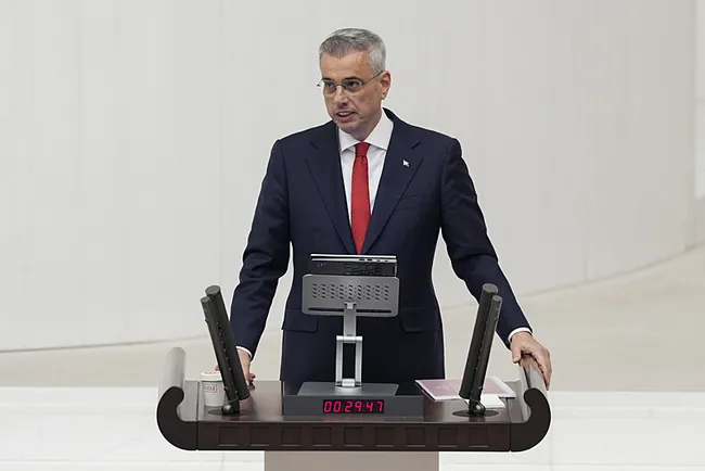 bakan-memisoglu-tbmmde-acikladi-turkiye-dunyanin-onde-gelen-saglik-destinasyonlarindan-biri-1765648602574.jpeg Bakan Memişoğlu TBMM'de açıkladı: Türkiye dünyanın önde gelen sağlık destinasyonlarından biri