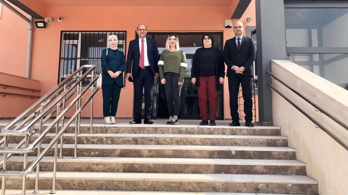 Tarsus'ta Milli Eğitim Müdürü yapımı hızla süren 5 Anaokulunda incelemede bulundu