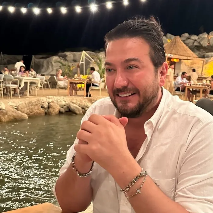 8 ayda 28 kilo vererek tığ gibi kaldı! Oyuncu Onur Büyüktopçu’nun son hali herkesi şoke etti!