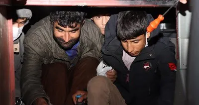 Kamyon kasasında, 27 Afgan göçmen yakalandı