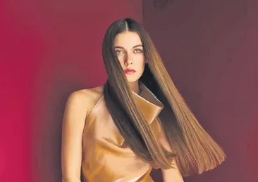 Dünyaca ünlü modelden Afra’ya övgü: Muhteşem bir güzellik