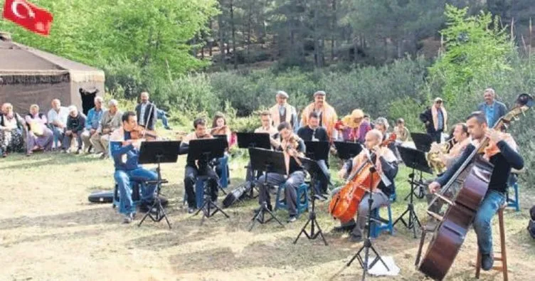 Köylüler klasik müzikle buluşuyor