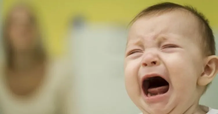Ağlayan bebeğimi nasıl sakinleştirebilirim?