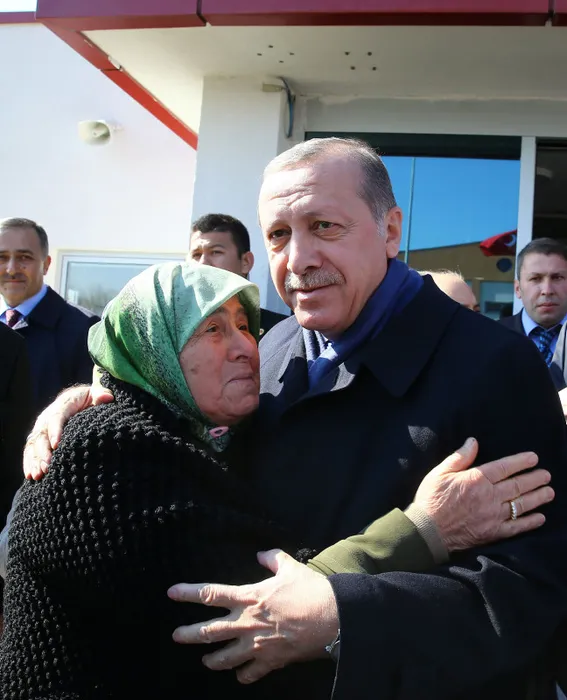 Son dakika | Cumhurbaşkanlığı için son seçim anketini açıkladı: Fark giderek açılıyor