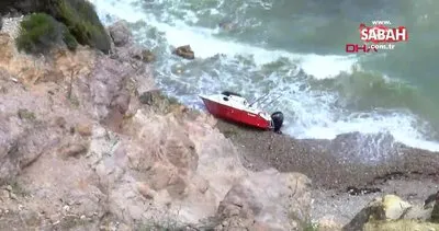 İstanbul Riva’da kayalıklara çarpan teknede mahsur kalanlar kurtarıldı | Video