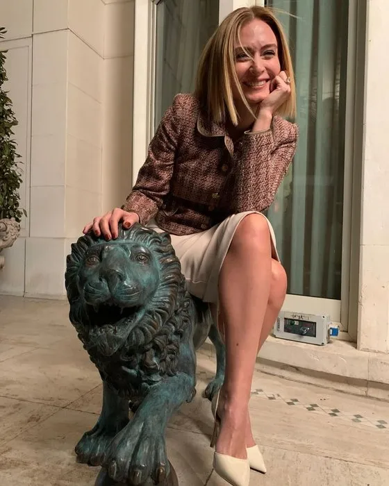 47 yaşındaki Ceyda Düvenci herkesi kıskandırdı! Güzelliği adeta büyülüyor