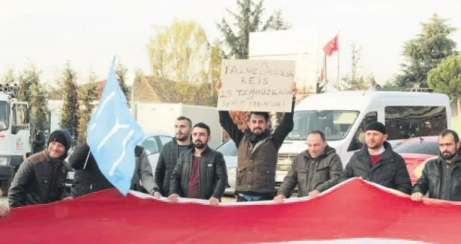 ‘Yalnız değilsin Cumhurbaşkanım’