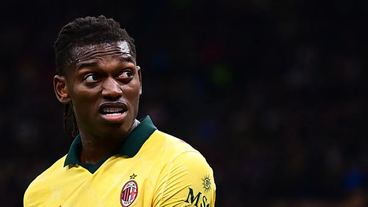 Rafael Leao, Galatasaray taraftarını heyecanlandırdı! Rafael Leao, Galatasaray taraftarını heyecanlandırdı!