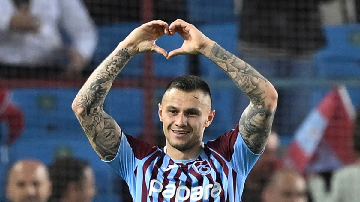 Trabzonspor'da Danylo Sikan bekleneni veremezken Oleksandr Zubkov beğeni kazandı