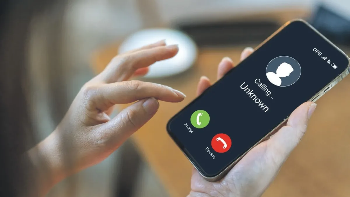 İnternetten sahte numara satıyorlar