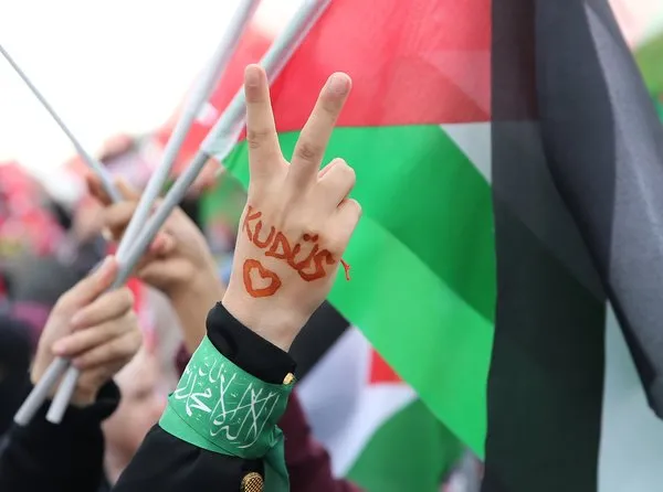 Kudüs İslam'ındır mitingi başladı