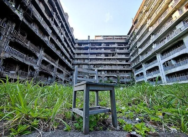 Japonya'nın hayalet şehri: Hashima adası