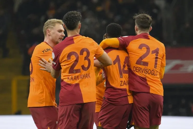 Son dakika Galatasaray haberi: Fernando Muslera’nın yeni adresi belli oldu! Yıldız futbolcu Türkiye’de kalıyor...
