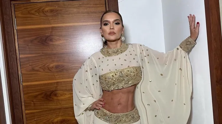 2 yaşındayken baba acısı yaşamıştı... Demet Akalın’ın özlemi yürekleri dağladı: Yaşayamadığımız yıllar için...