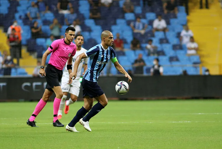 adana-demirspor-gokhan-inlerin-sozlesmesini-uzatti-1657023141348.jpg