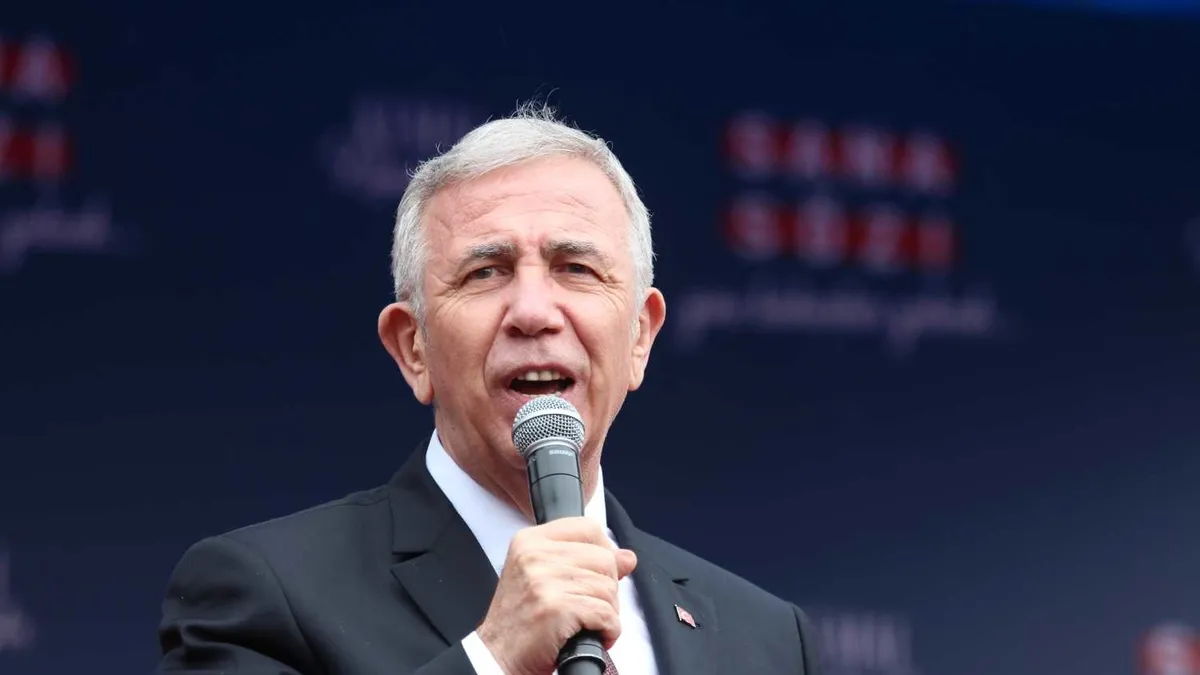 SON DAKİKA! Ankara Büyükşehir Belediye Başkanı Mansur Yavaş CHP'den istifa etti: Yoluma bağımsız devam edeceğim haber görseli