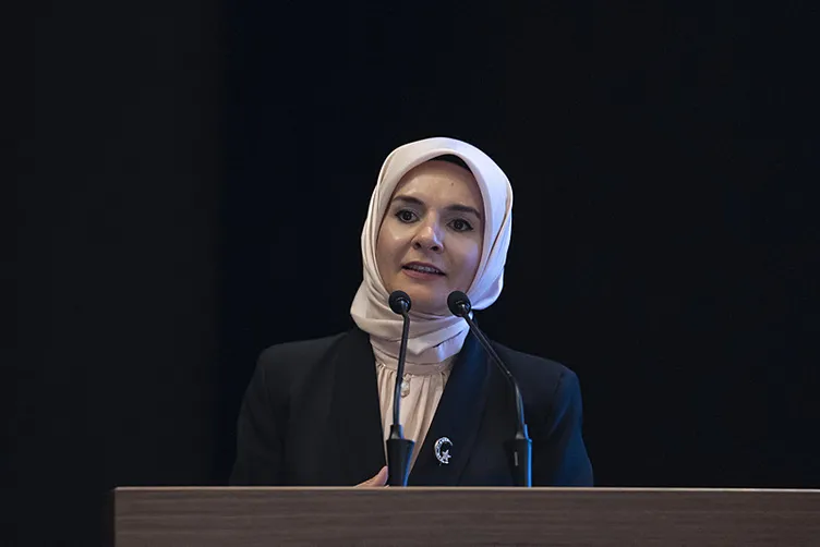 Aile Bakanı Mahinur Özdemir Göktaş: Dijital bağımlılıkla mücadelede kararlıyız