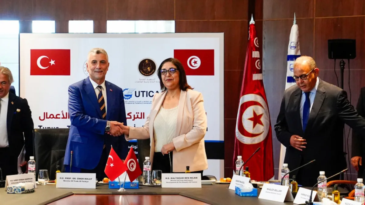 Bakan Bolat: Yurt dışındaki yatırımlar Türkiye'nin ihracatını artırıyor