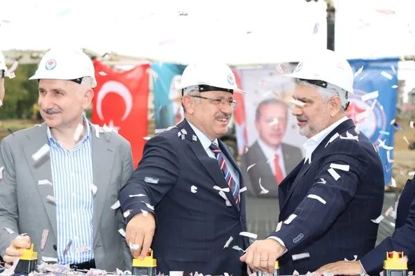 akcaabatda-yeni-otogarin-temeli-torenle-atildi-1785505679226.jpg