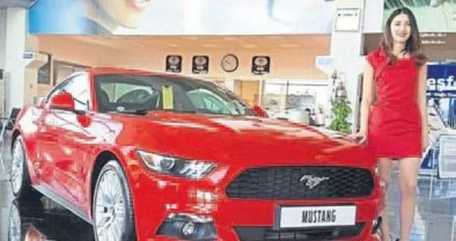 Ford Mustang efsanesi İzmir’de