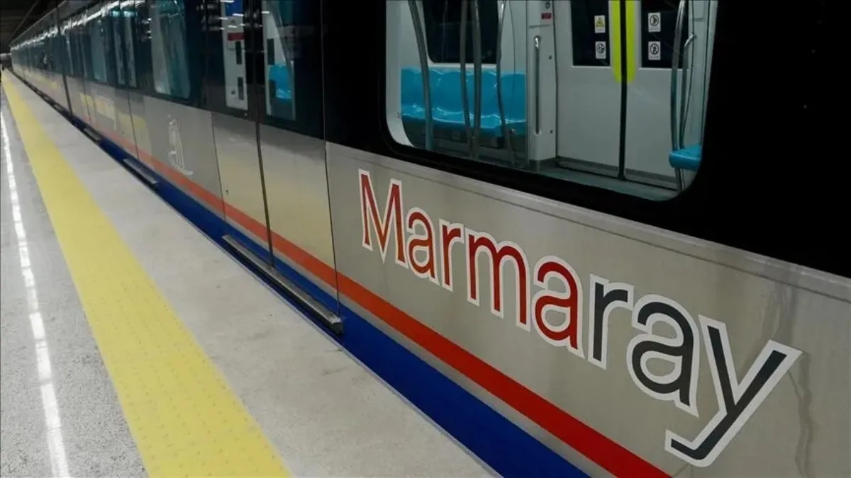 Bakan Uraloğlu duyurdu! 30 Ağustos'ta ulaşım ücretsiz olacak: Marmaray, İZBAN ve Başkentray... haber görseli