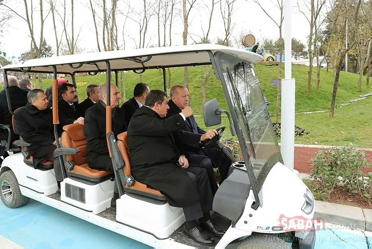 Başkan Recep Tayyip Erdoğan, Esenler’de yapımı tamamlanan 15 Temmuz Millet Bahçesini gezdi