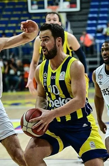 Potadaki derbide kazanan Fenerbahçe Beko