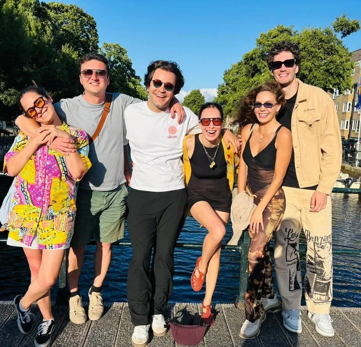 Aşkları dolu dizgin! Ebru Şahin ve Cedi Osman Amsterdam’da aşk tazeledi: Sosyal medyayı sallayan o kareler...