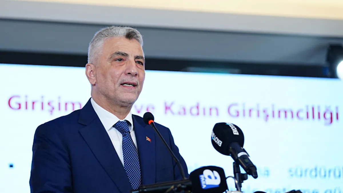 Bakan Bolat: E-Kolay İhracat Platformu çok önemli bir rehber niteliğinde Bakan Bolat: E-Kolay İhracat Platformu çok önemli bir rehber niteliğinde
