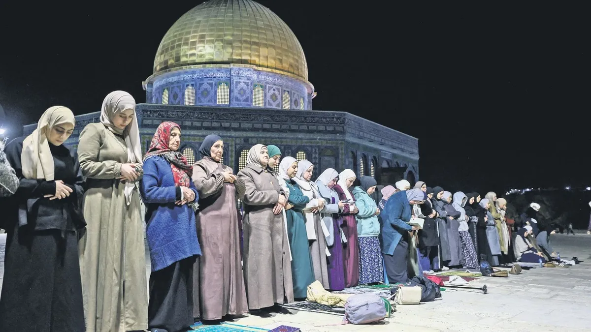 Gazze’de ramazan yine kanlı başladı