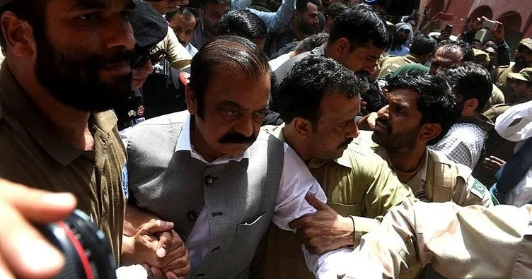 Pakistan İçişleri Bakanı hakkında tutuklama kararı