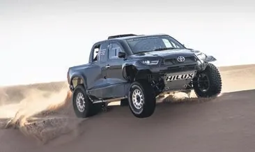 Dakar Rallisi’ne dört araçla katılıyor