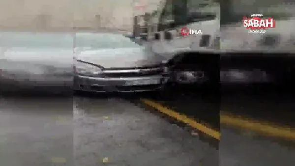 El freni çekilmeyen kamyonet hareket etti, park halindeki araçlara böyle zarar verdi | Video