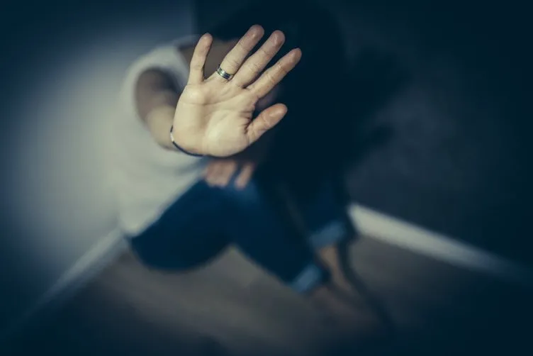 Kuaförden 14 yaşındaki kız çocuğuna cinsel istismar: O mesajlar mide bulandırdı ses kaydı ortaya çıktı!