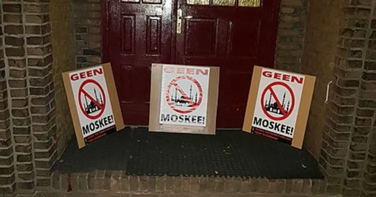 Hollanda’da Müslüman siyasetçilerden tüm camilerin korunması talebi