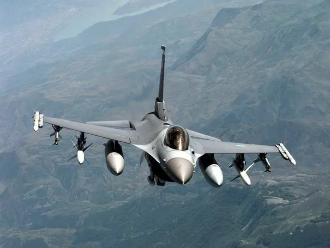 turk-f-16lar-ozgurlesiyor-bu-yil-sonuna-kadar-hepsi-modernize-edilmis-olacak-1787380851007.jpg Türk F-16’lar özgürleşiyor! Bu yıl sonuna kadar hepsi modernize edilmiş olacak