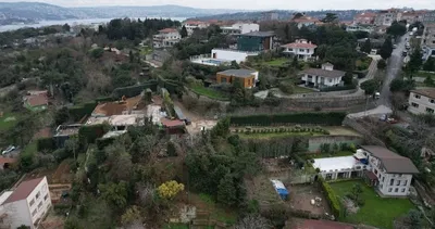 Kaçak villada seçim telaşı! Halk TV patronu Mahiroğlu’ndan işçilere ’çabuk bitirin’ baskısı