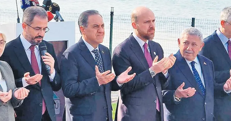 ‘Dil Köyü’nde yaşayarak eğitim