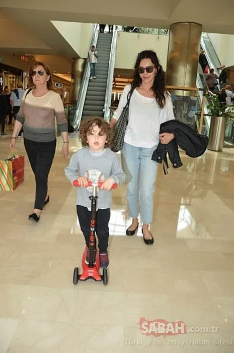 Yaprak Dökümü'nün Fikret'i Bennu Yıldırımlar'ın kızı Ada güzelliğiyle sosyal medyayı salladı! İşte Bennu Yıldırımlar'ın gözlerden uzak büyüyen kızı...