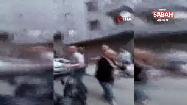 Tartıştığı moto kuryenin başına silahının kabzasıyla vurdu | Video