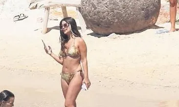 Plajın kaslı güzeli