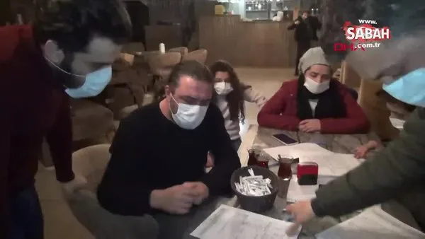İstanbul Esenyurt'ta kafede nargile içenlere baskın kamerada | Video