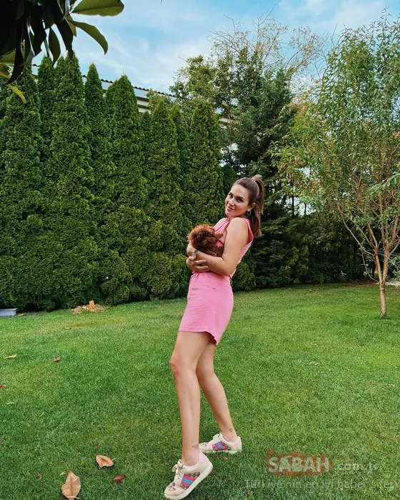 Buse Varol’un hayali yarım kaldı! Alişan’ın 2 çocuk annesi olan oyuncu eşi psikoloji bölümünü kazanmıştı...