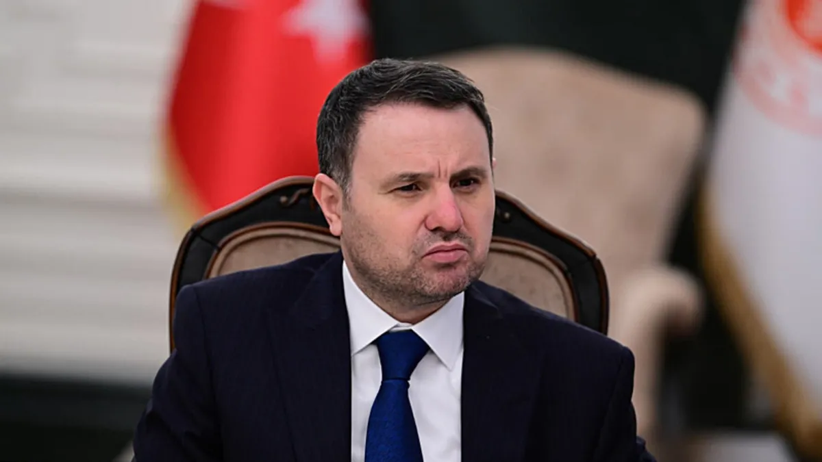 SON DAKİKA | Adalet Bakanı Akın Gürlek açıkladı! 35 ilde yasadışı bahis operasyonu: 108 gözaltı! SON DAKİKA | Adalet Bakanı Akın Gürlek açıkladı! 35 ilde yasadışı bahis operasyonu: 108 gözaltı!