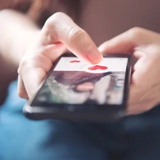 Sosyal medya kullanımı gençlerde yeme alışkanlığını bozuyor