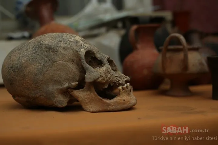 Taş ocağında 500 yıllık iskeletler bulundu