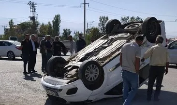 Iğdır'da kaza yapan araç ters döndü #igdir