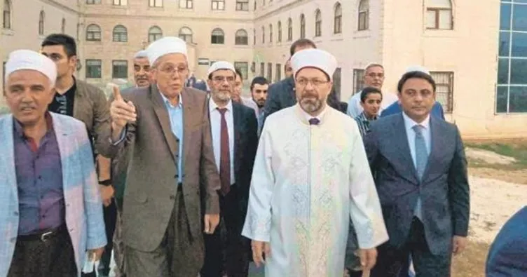 Diyanet İşleri Başkanı Ali Erbaş, Mutki’yi ziyaret etti