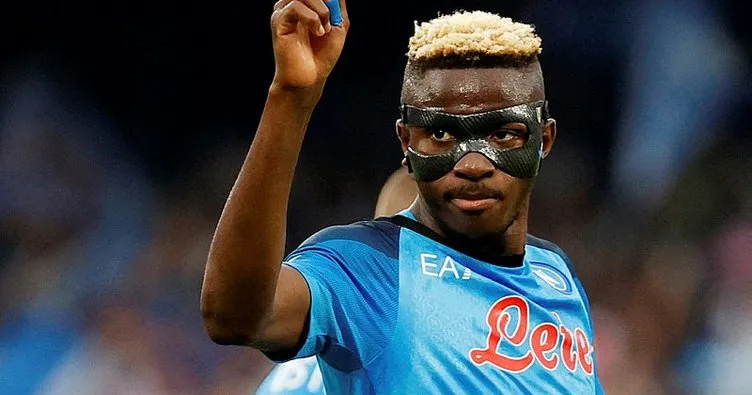 Napoli’nin Nijeryalı oyuncusu Victor Osimhen, yılın Afrikalı futbolcusu seçildi