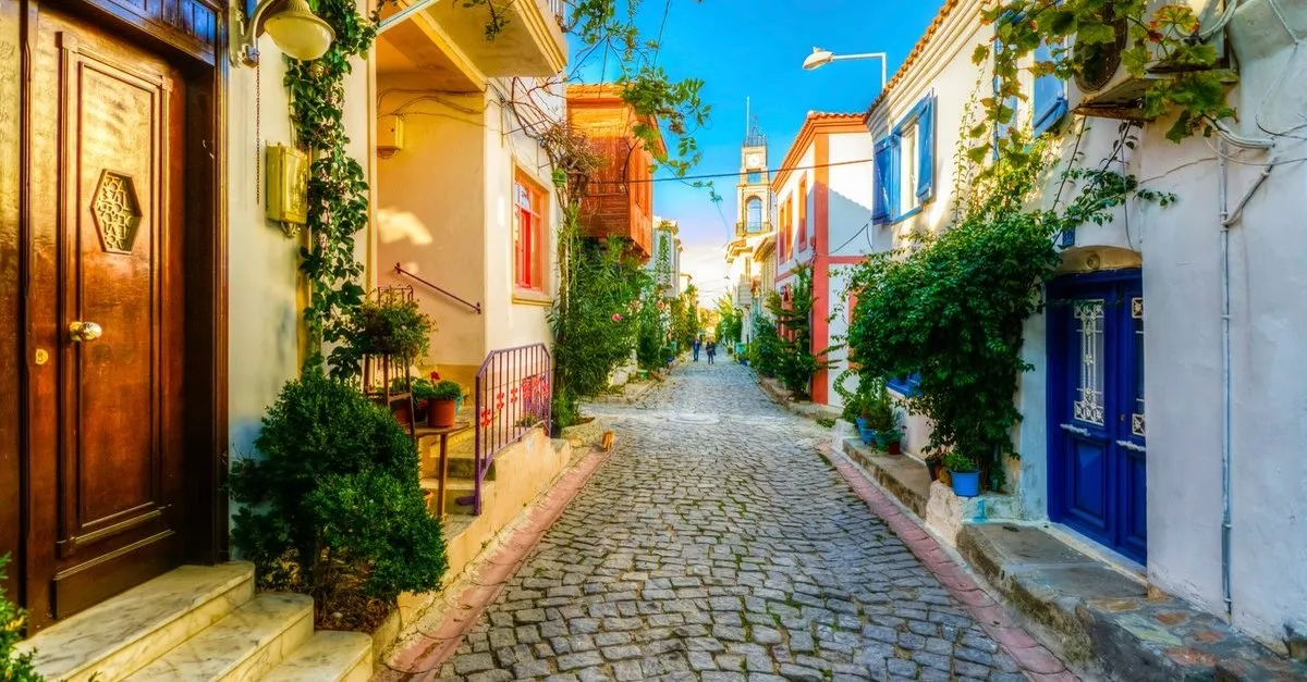 Ege Nin Incisi Bozcaada Ya Nasil Gidilir Bozcaada Geyikli Arabali Feribotu Tarifeleri Son Dakika Haberler